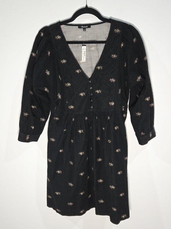 Madewell Dresses & Skirts - Madewell Sz Small Black Floral V-Neck Cotton Dress